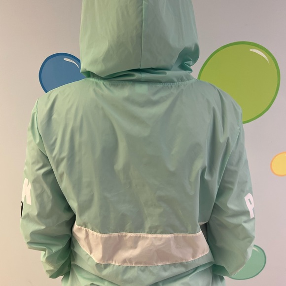 Xs Victoria secret Pink pull over windbreaker - Picture 9 of 14